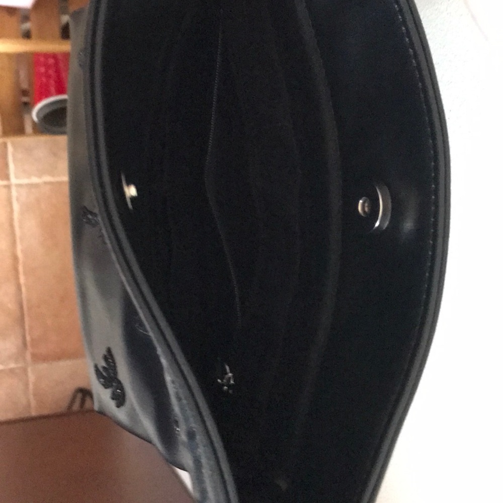 Purse - Picture 4 of 7
